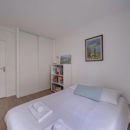 Апартаменты Pleasant Flat In Bordeaux With Terrace And Parking Экстерьер фото