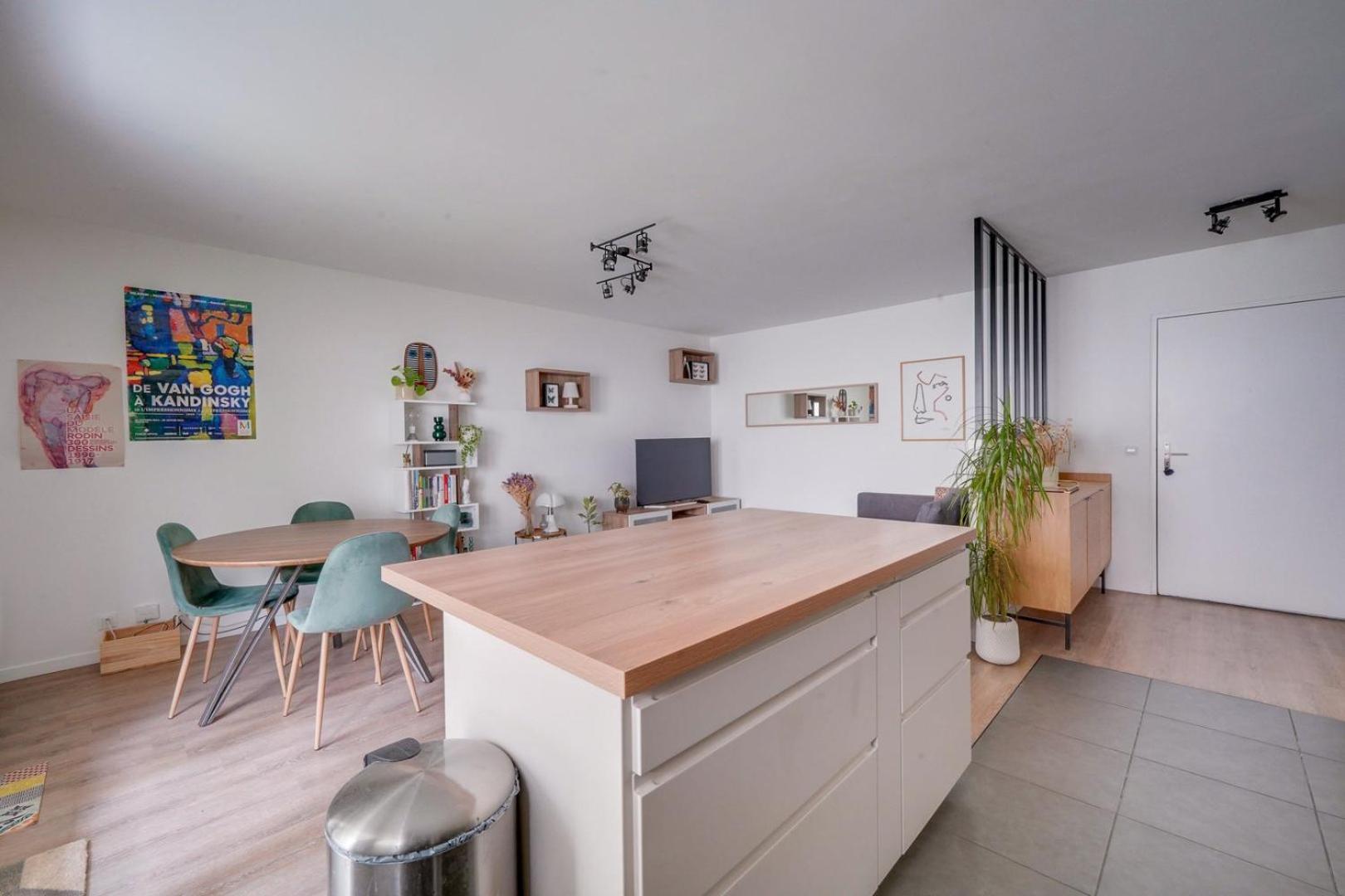 Апартаменты Pleasant Flat In Bordeaux With Terrace And Parking Экстерьер фото