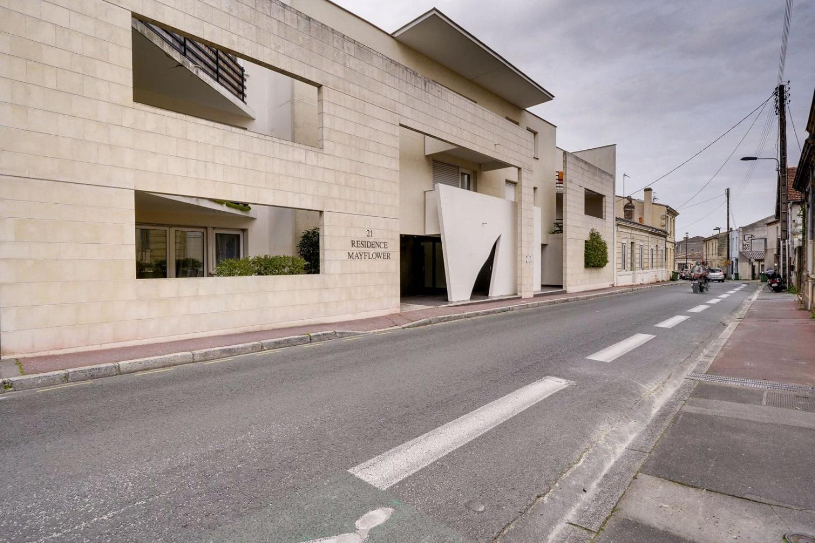 Апартаменты Pleasant Flat In Bordeaux With Terrace And Parking Экстерьер фото